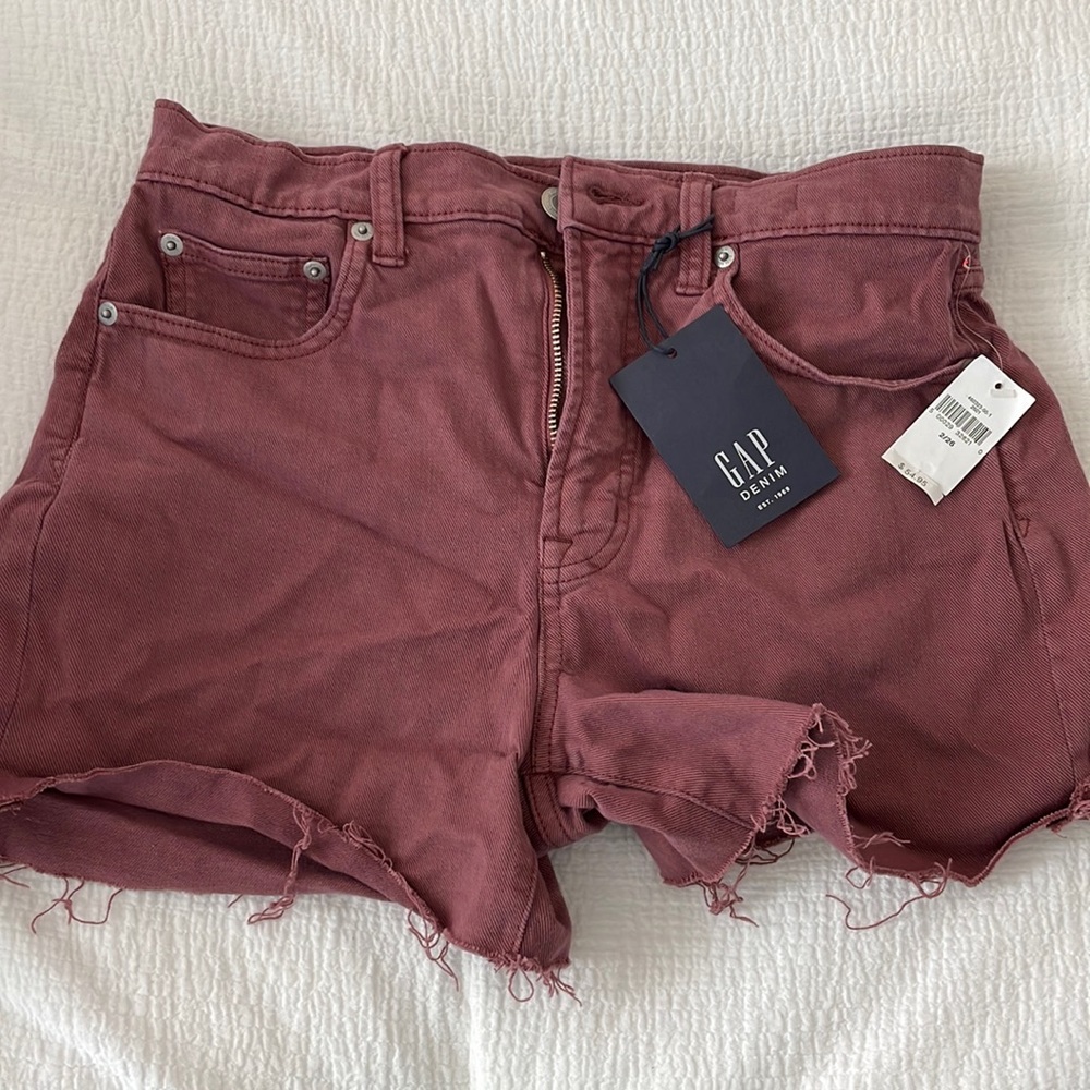 Burnt red gap denim shorts